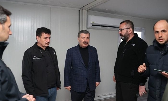 Sıhhat Bakanı Koca, Defne’deki Kocaeli Büyükşehir Hastanesi’ni inceledi