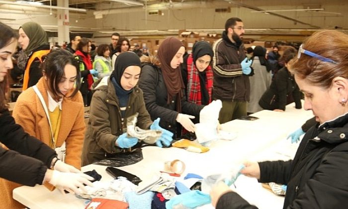Tıpkı Yardım Merkezi’nden zelzele bölgesine 329 tır
