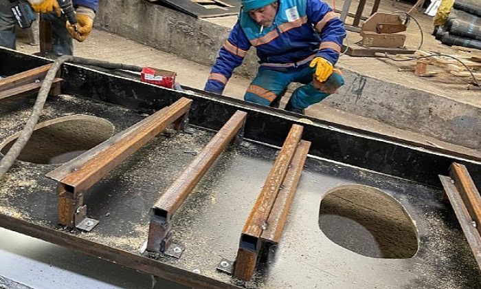 Üsküdar Belediyesi Zelzele Bölgesi İçin Seyyar Tuvalet ve Lavabo Üretmeye Başladı