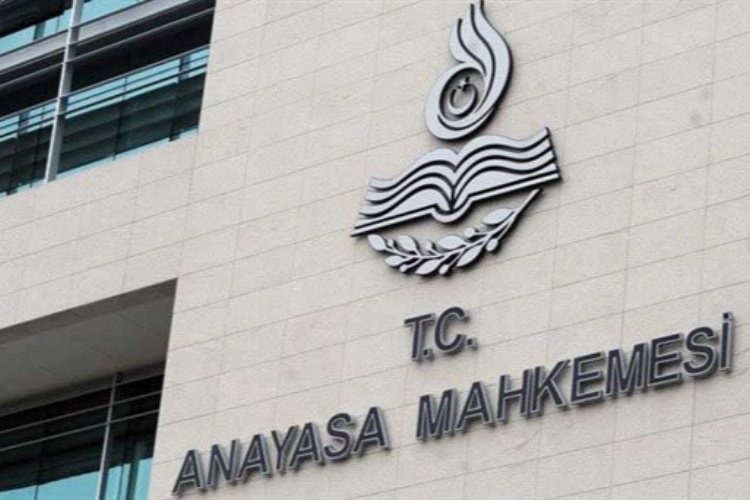 AYM, HDP’nin savunma tarihini erteledi