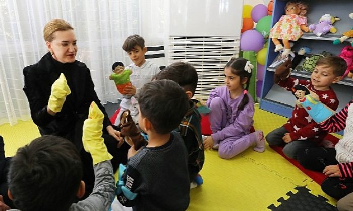 DEÜ’den Depremzede Çocuklar İçin Kreş Hizmeti