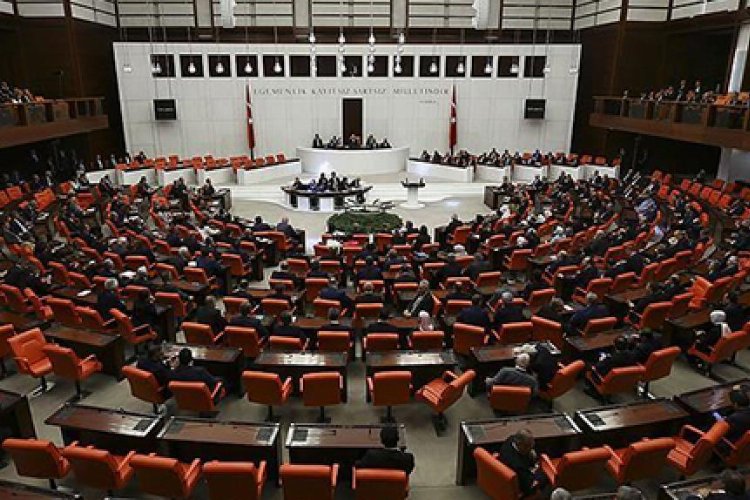 Milyonların beklediği EYT Meclis’ten geçti… Sıra Resmi Gazete’de