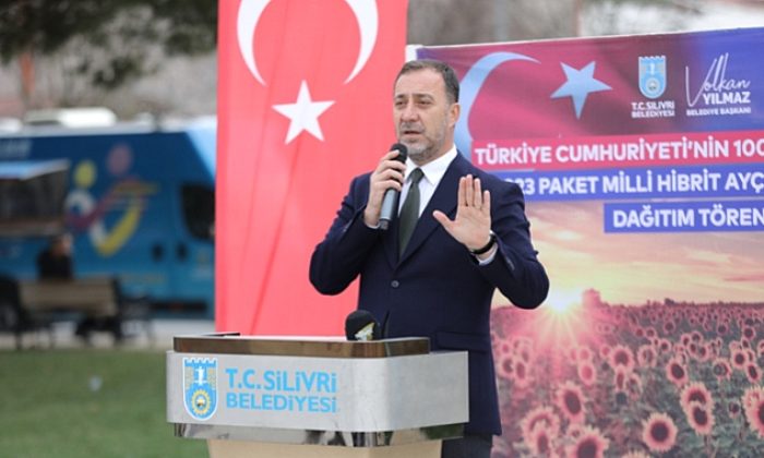 Silivrili Çiftçiler Milli Ayçiçek Tohumu Sevinci Yaşadı