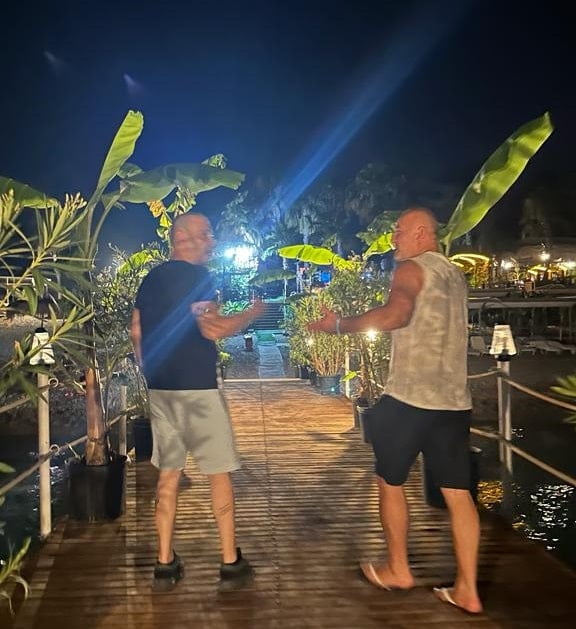 İbrahim Murat Gündüz ve Şahin Eroğlu Dostluğu Aynı Karede
