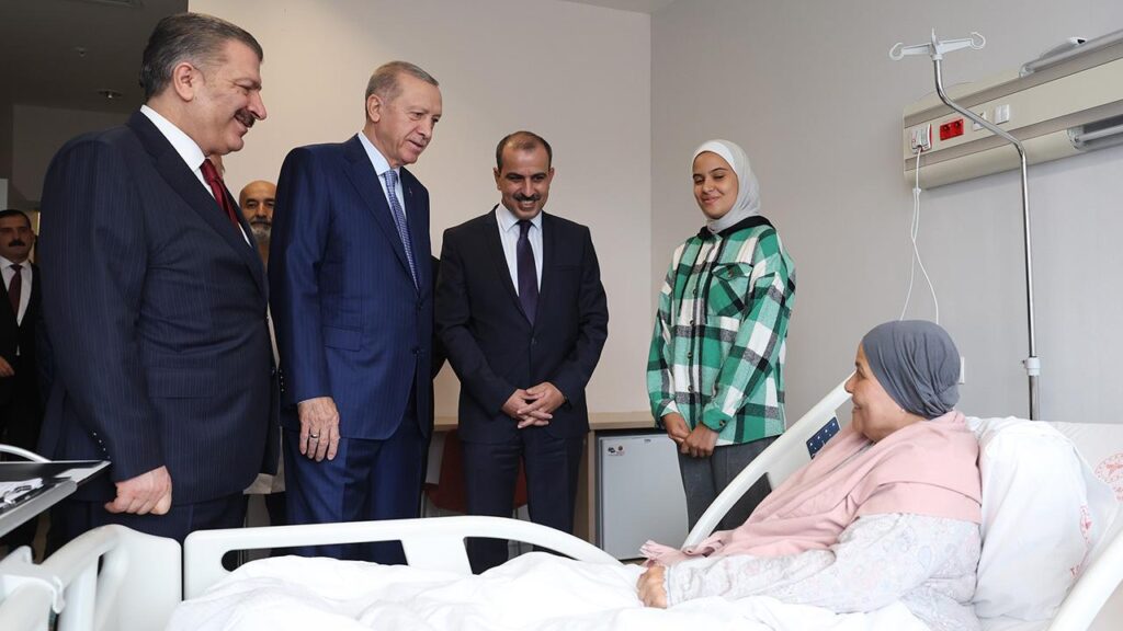 Cumhurbaşkanı Erdoğan’dan Gazze’deki Kanser Hastalarına Yürekten Ziyaret