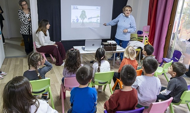 Karşıyakalı minikler etraf şuuruyla yetişiyor
