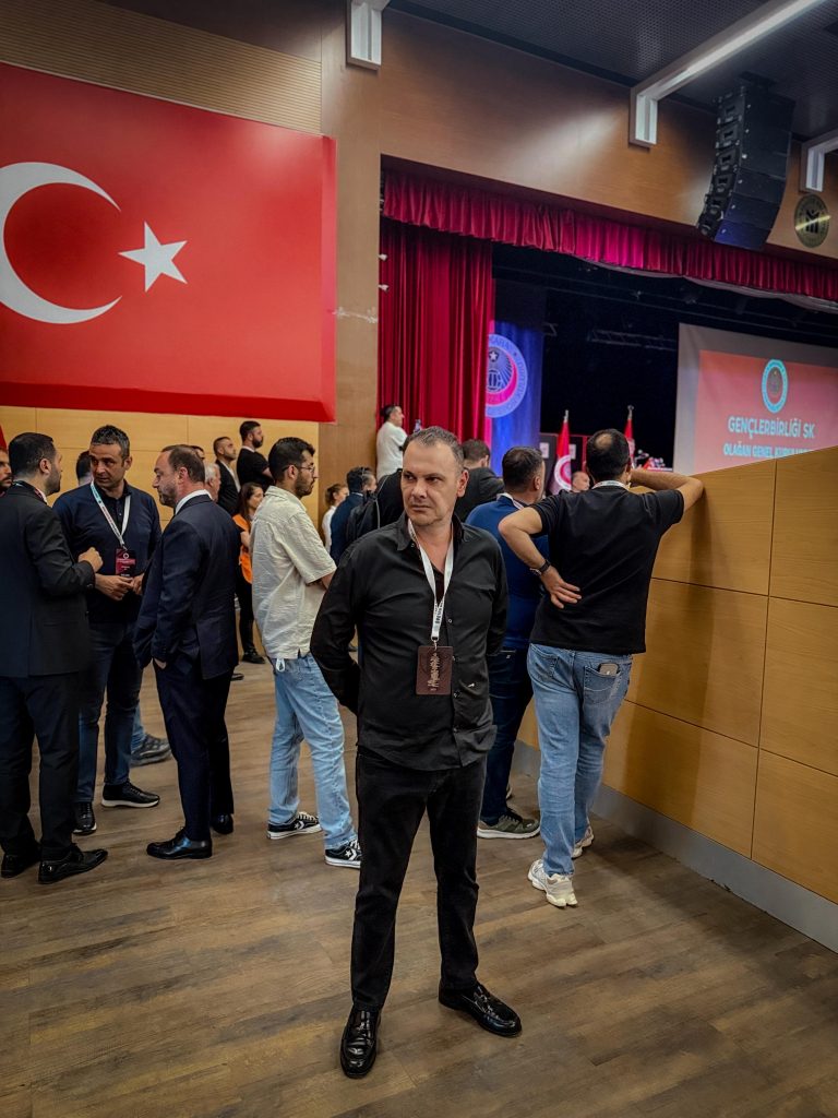 Gençlerbirliği’nde İlkeye Oy Verildi: Osman Sungur Güven Tazeledi, İbrahim Murat Gündüz Duruşuyla Yanındaydı